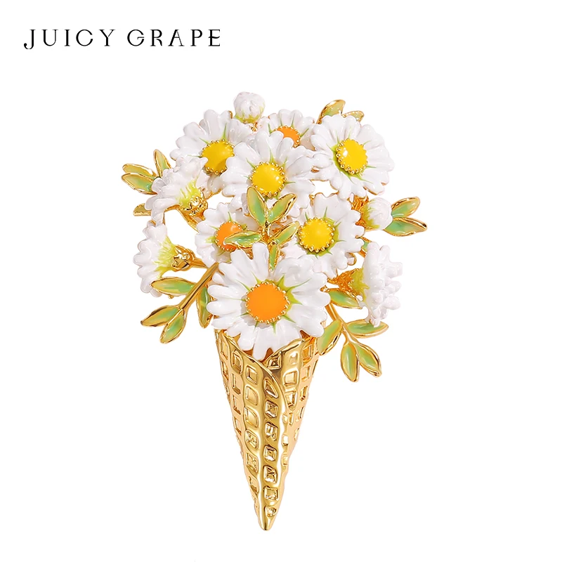 

Juicy Grape Exquisite White Daisy Brooch Handmade Enamel Flower Brooch Copper with 18K Gold Plating Luxury Fashion New Jewelry