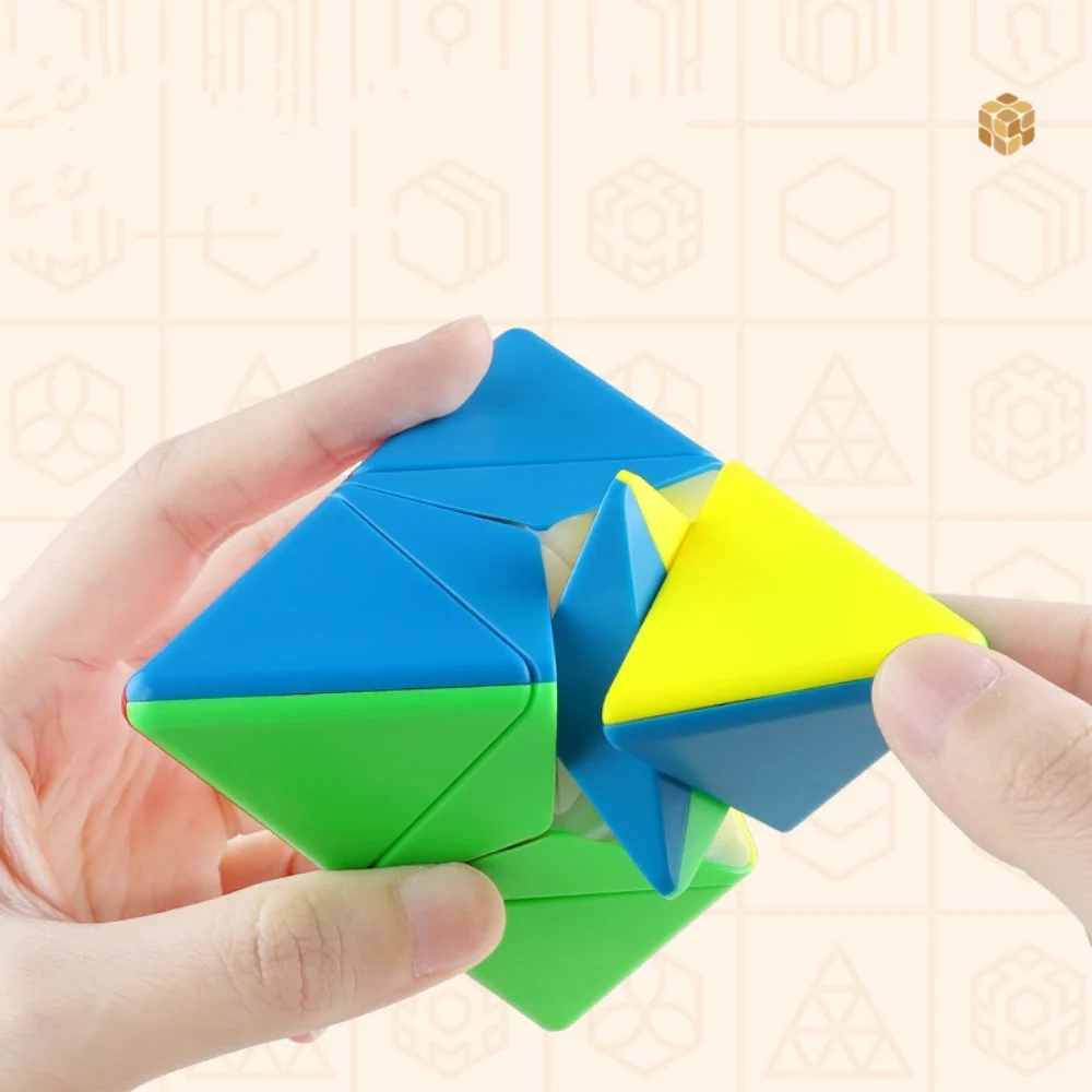 FanXin Cubo de rompecabezas de pirámide, cubos mágicos de molino de viento triangular, rompecabezas educativo de velocidad profesional, juguetes mágicos para niños