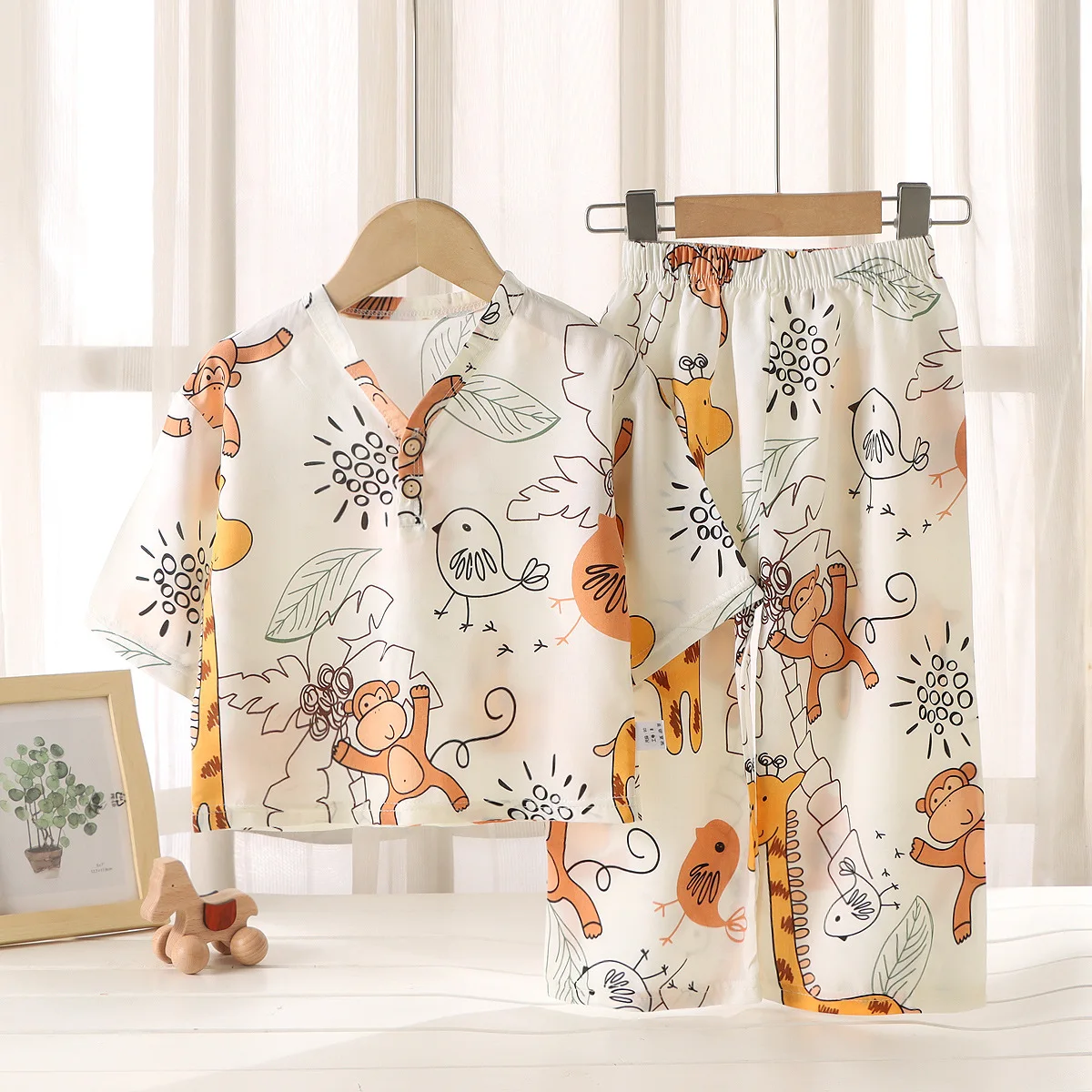 

Baby Printed Cartoon Lightweight Homewear for Toddlers Kids Loose Fitting Cute Pajamas for Boys Girls Air Conditioning Sleepwear