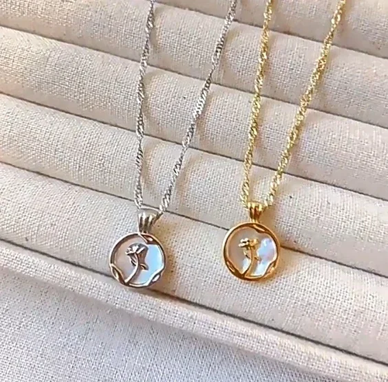 Liontin Mawar Logam Cangkang