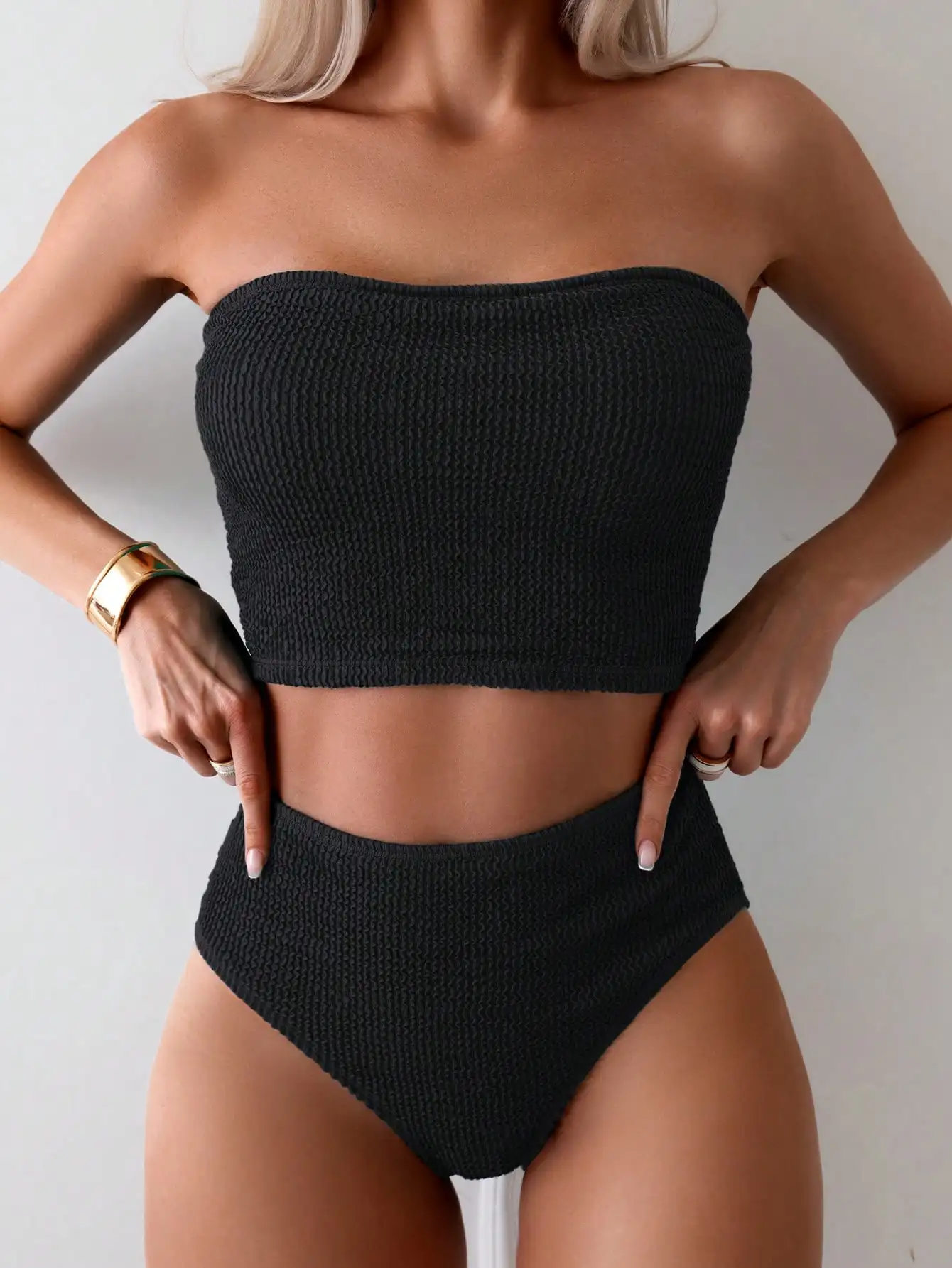 

Black Ruched Bandeau Bikini Set High-Waisted Solid Color Swimwear