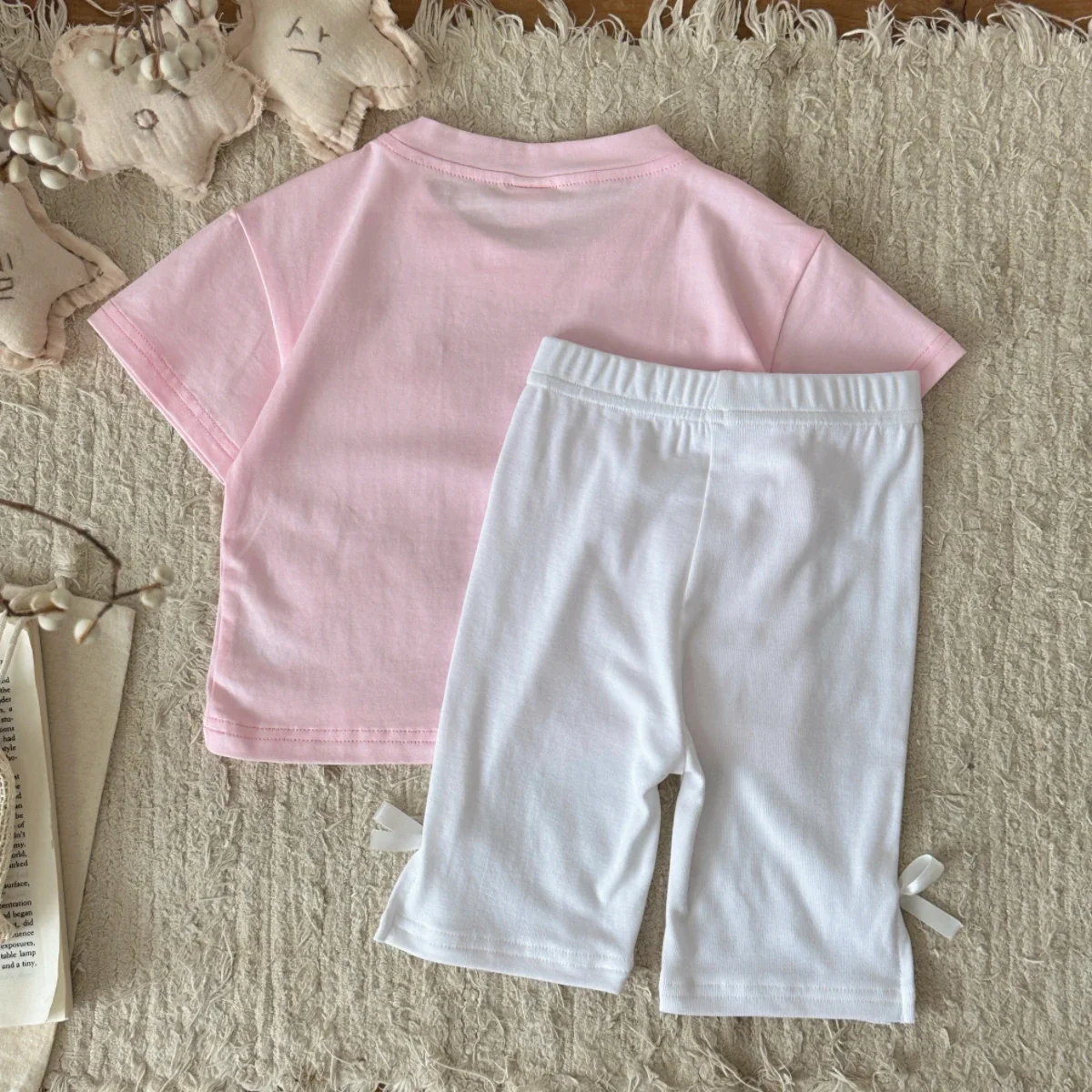 Baby Girls Summer Cotton Outfit Set with Bow Top + Shorts 2-Piece Sweet Style Children's Clothing Ensemble for Girls 0-3 Years
