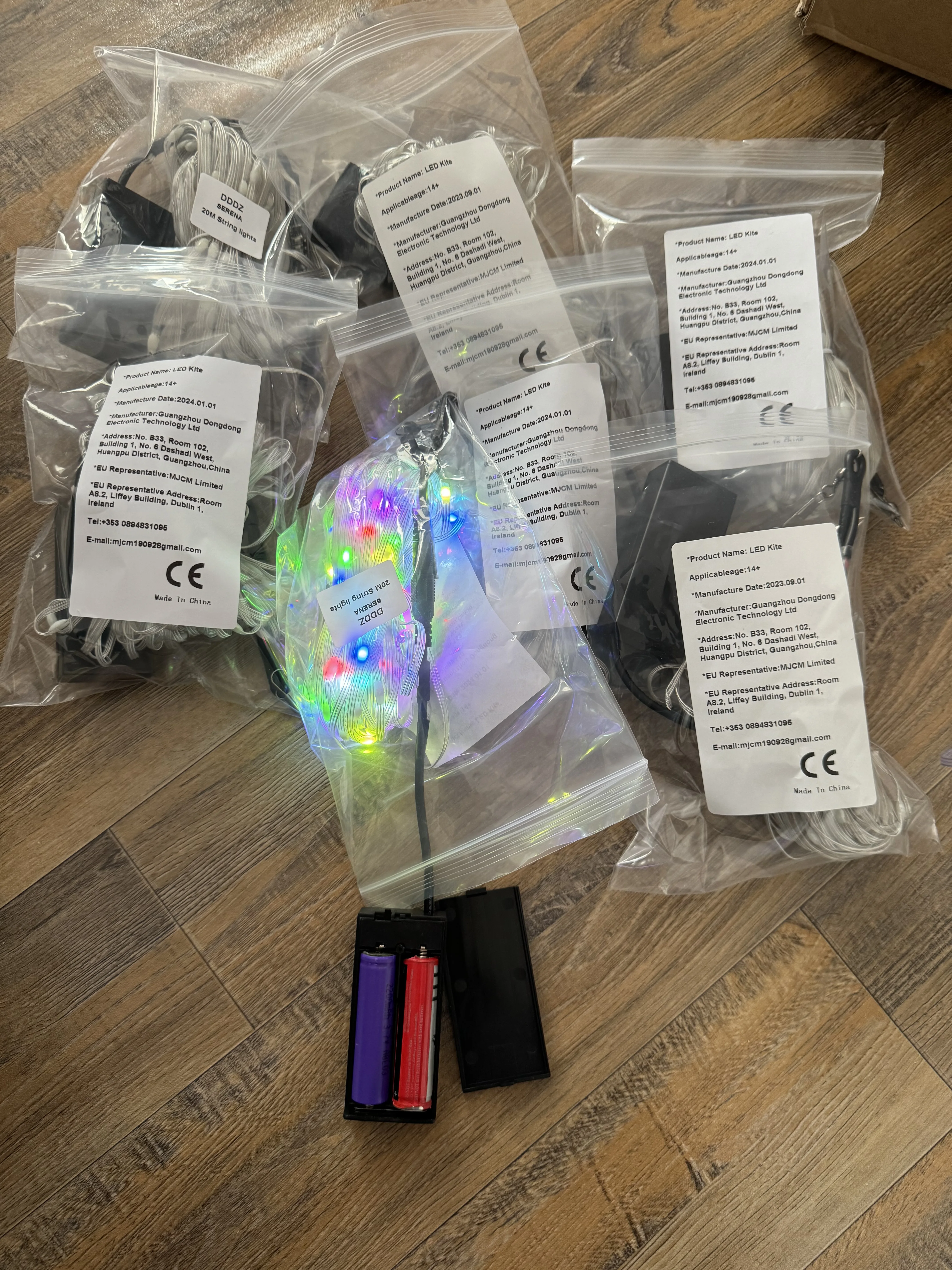 5M 10M LED-Lichterketten zur Liniendekoration Großer Dreieck-LED-Delta-Aufblasdrachen mit Geschwindigkeits- und Farbsteuerung – Detail 3