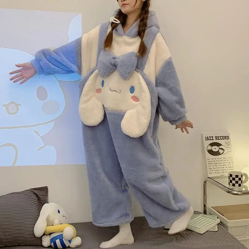 Caliente Sanrio chica engrosamiento invierno con capucha prenda de una pieza Kawaii Cinnamoroll Comic Go Out mantener caliente bata Albornoz ropa de ocio