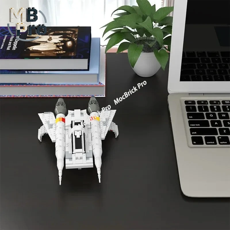 

Alternate Build Retro Cosmic Scout Ship MOC Blocks, Detailed Vintage Spaceship Inspired by Classic Space Art for Showcase