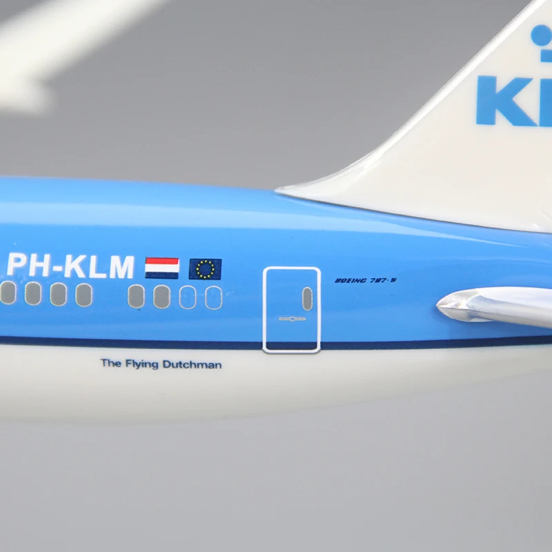 30CM 1:200 Scale  B787 KLM MD-11 Aircraft E190 ABS Resin Material Wing Assembly Aircraft Model Collection Toy Gift