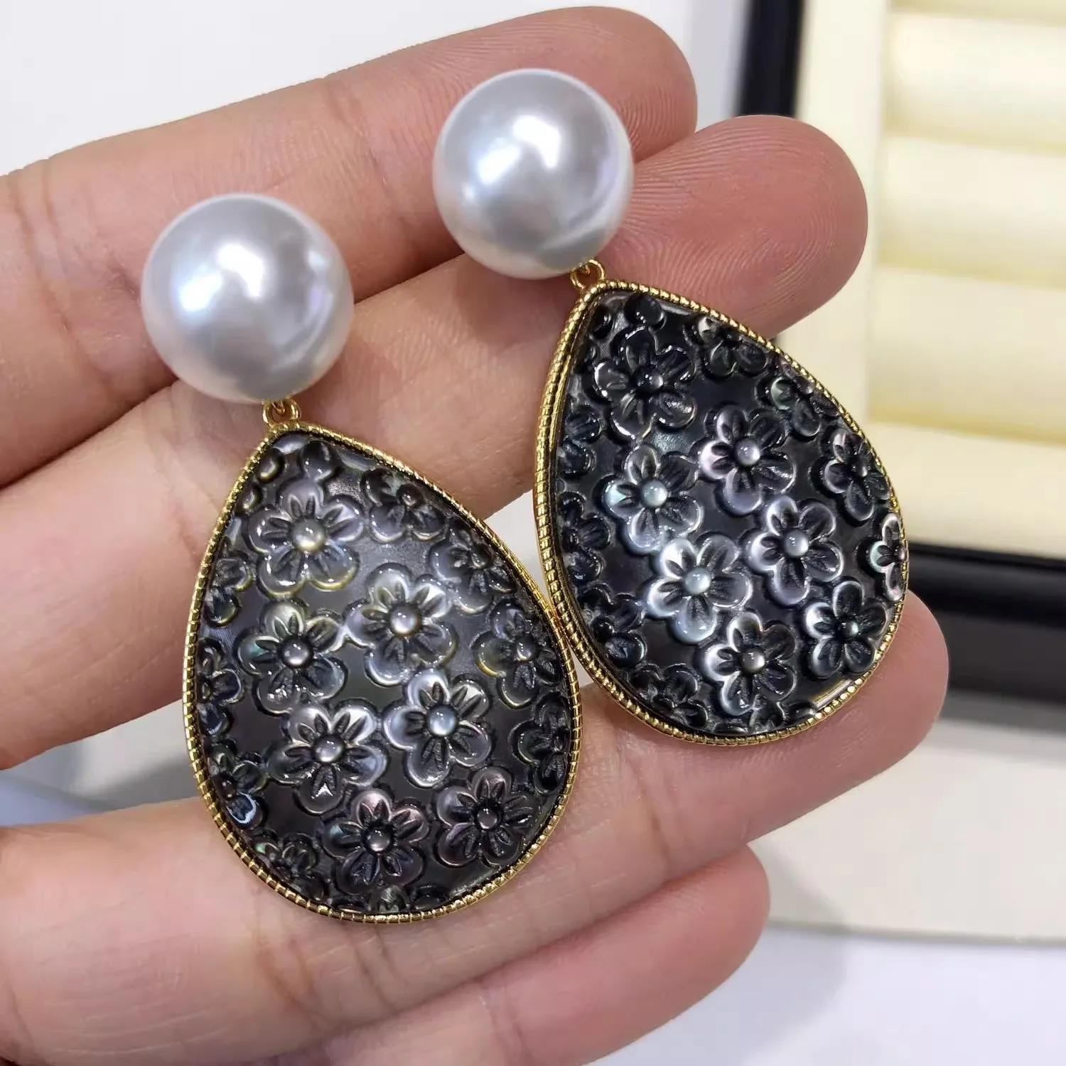 

MeiBaPJ 9 мм натуральный почти жемчуг с резьбой в виде цветов, ракушек морского ушка, серьги-капли из серебра 925 пробы, изысканные свадебные украшения для женщин