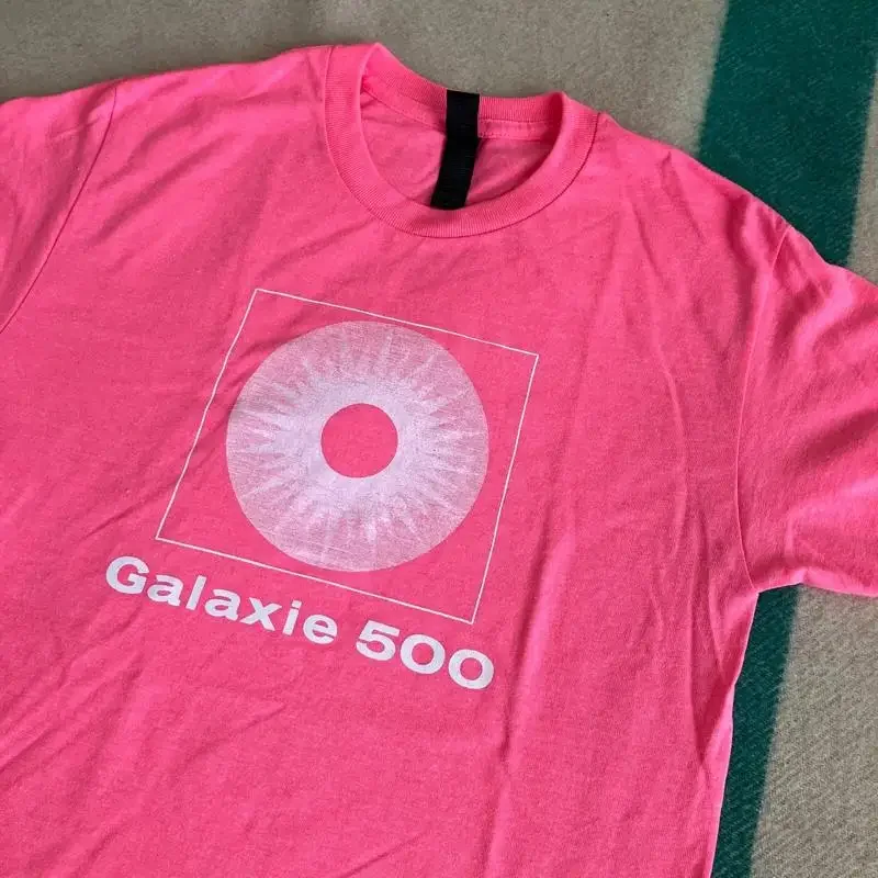 GALAXIE 500 T SHIRT PINK SIZE SMALL UNWORN OFFICIAL MERCH