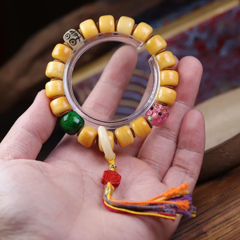 Tibetan-style beaded bracelets, suitable for both men and women featuring a multi-gemstone Dzi bead design