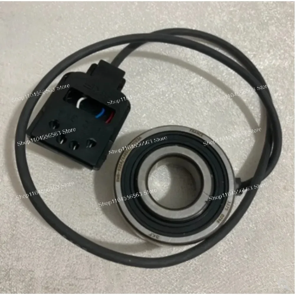 SKF BMB-6204/048S2/UA002A Motor Encoder Bearing, 6204 Speed Sensor Bearing for Electric Forklift Spare Parts (Sweden)