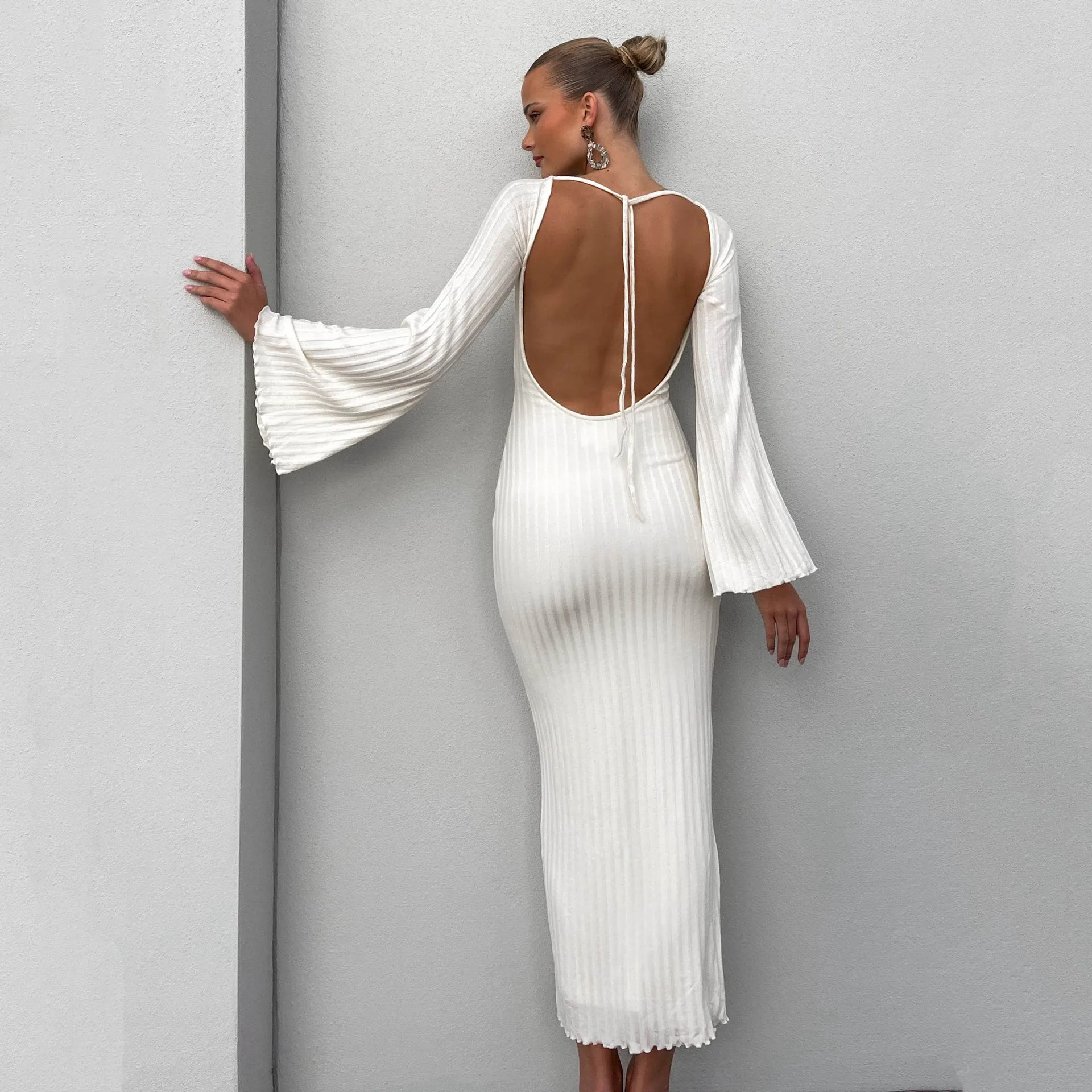 

2023 Autumn Women's Tethered Sexy Backless Long Sleeve Solid Color Slim Fit Dress Elegant Sexy Party Club Vestidos