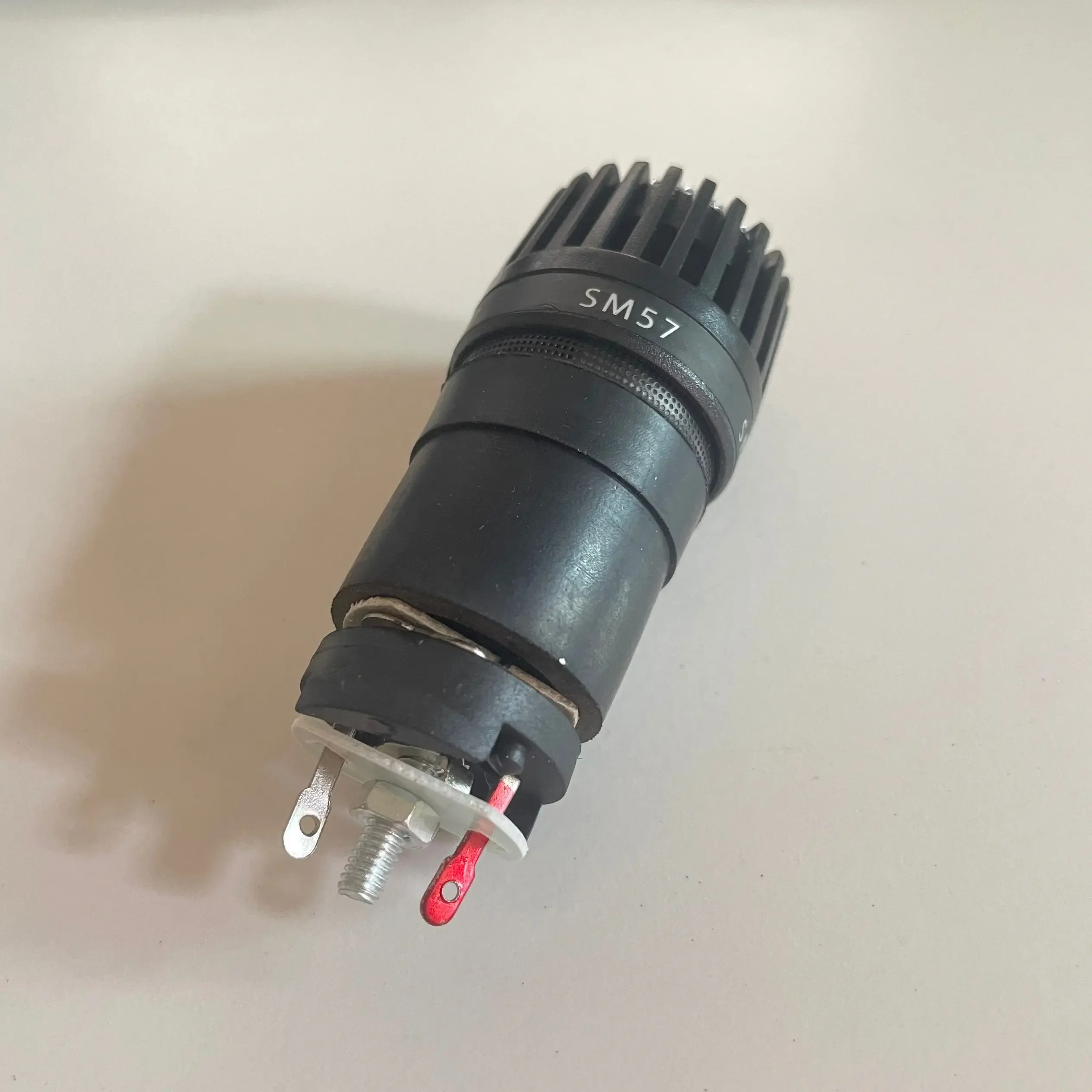 1PCS High quality Professional Core Capsule Head For Shure SM57 SM 57 Microphone ,the metal body Microphone Cartridge