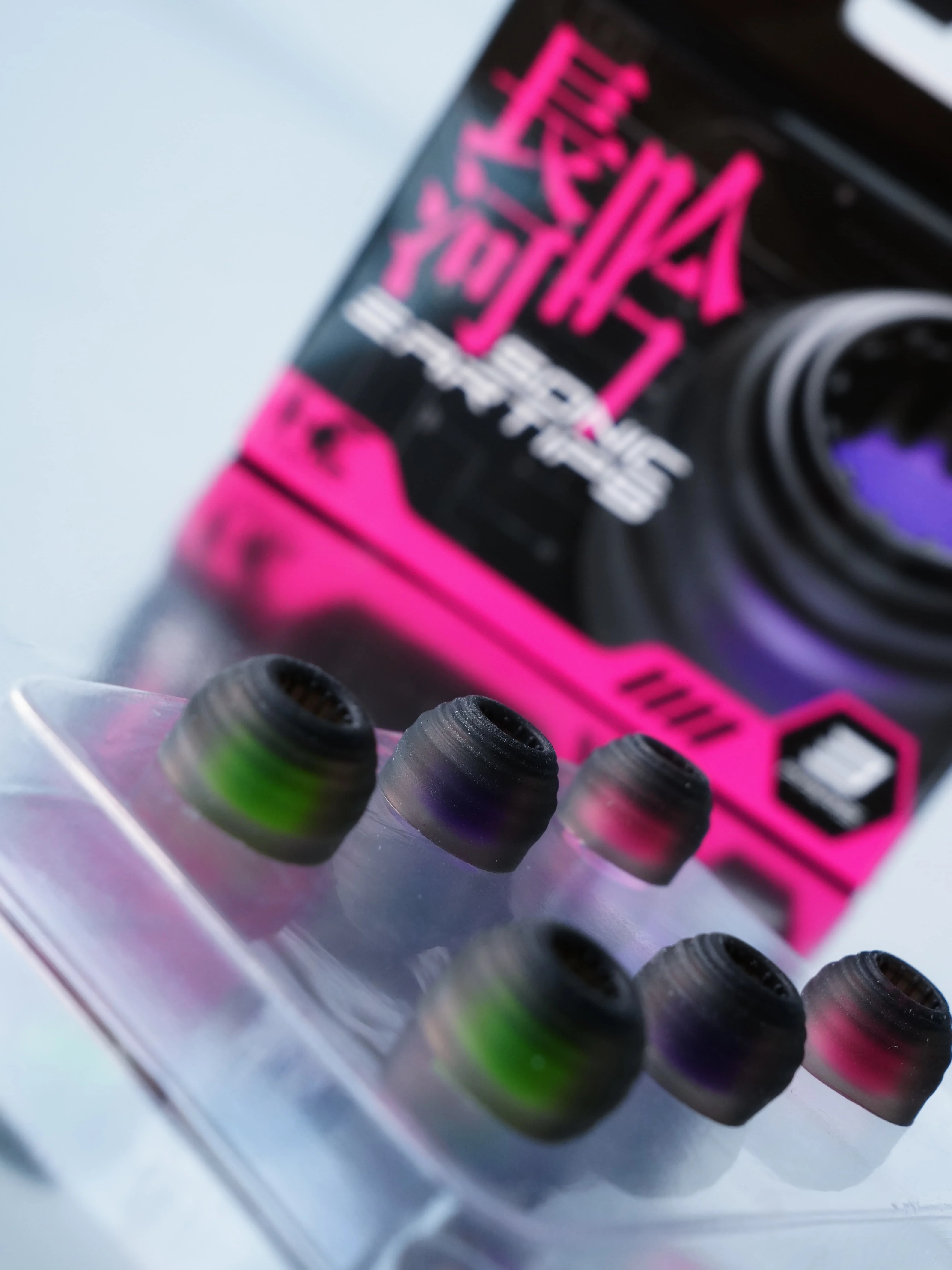 HE Auricolari sonici Canzone dei auricolari ibridi in silicone Long River