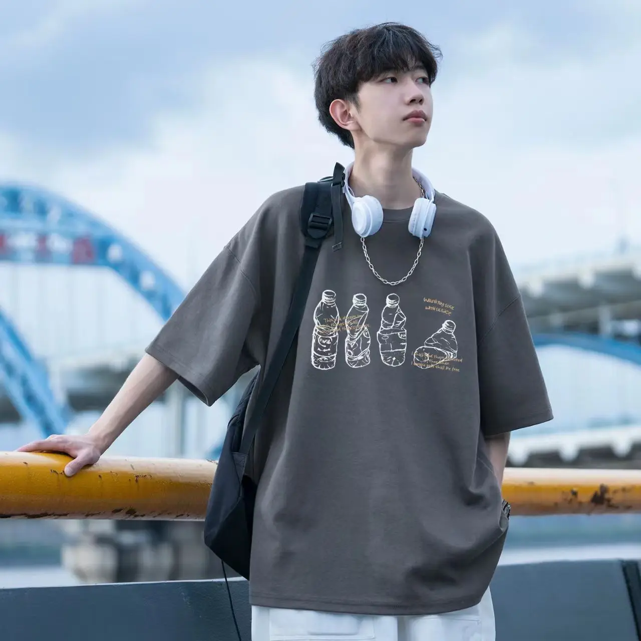 Causal Men's Brown T-Shirt With Bottle Print Design For Daily Wear Street Style Comfortable Fit