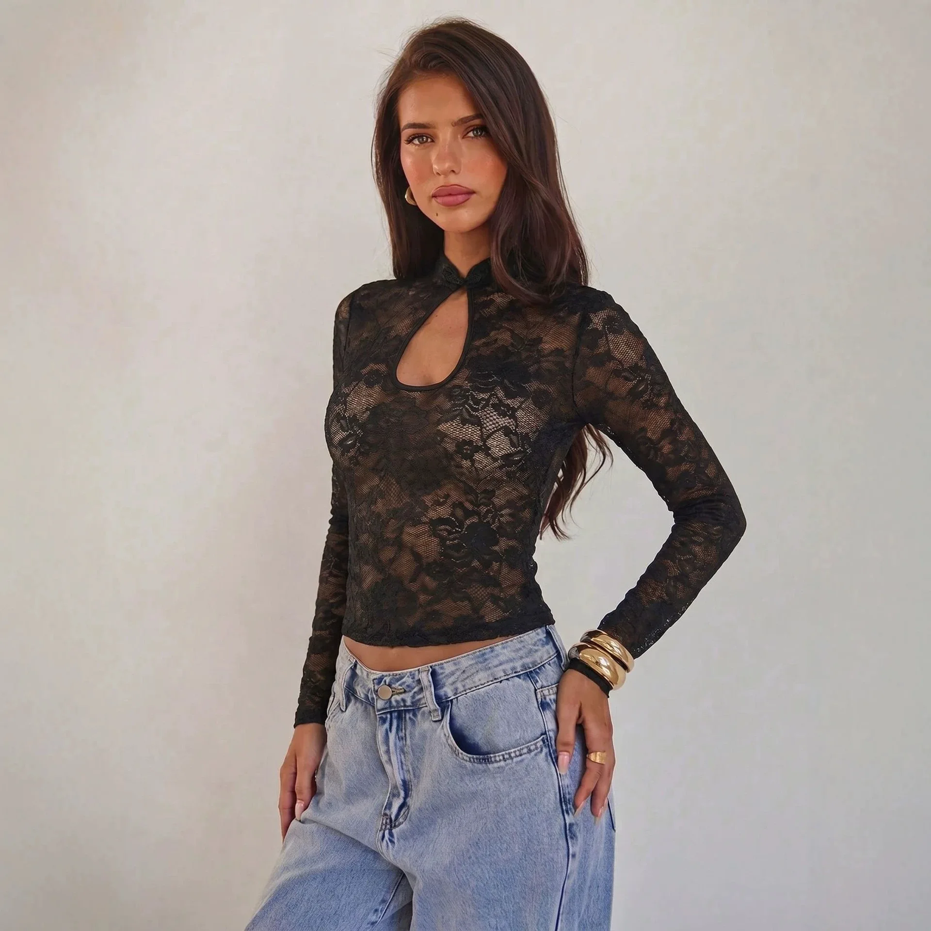 2026 Autumn. New Chinese Style Hollow Lace Small Stand Necklace Long Sleeve Smart Fit T-shirt Short Top Women's Casual Dresses