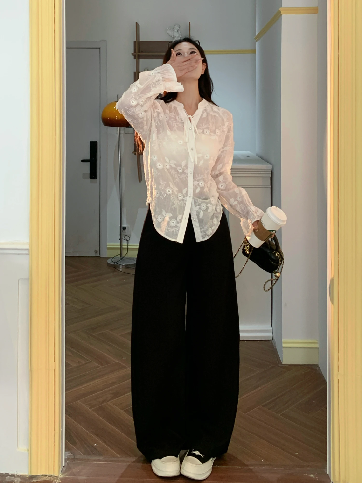 

Романтическая вышитая блузка больших размеров для женщин, модная весенняя хлопковая блузка с длинным рукавом и цветочным воротником, омолаживающая образ