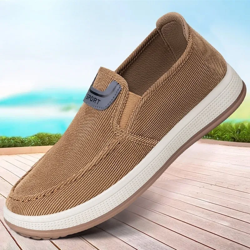 Summer Casual Slip-On man Shoes Outdoor Non Slip Walking Shoes Lightweight Comfortable Soft Bottom Low Cut sports Shoes for man