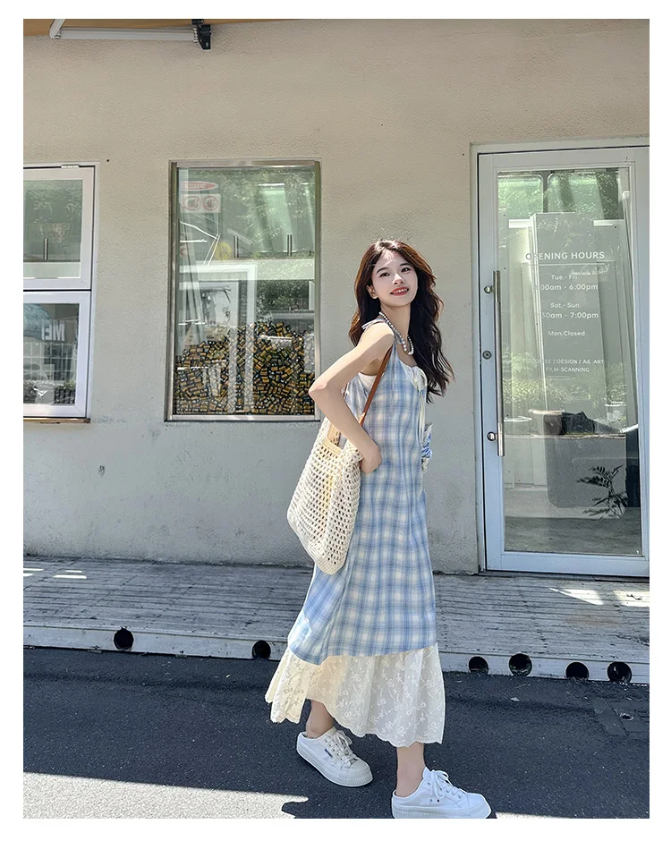 150 Short blue plaid halter dress Women's summer vacation two patchwork lace waist waist mid-length A-line skirt