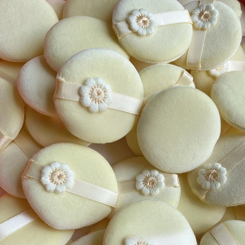 Embroidered Yellow Flower Velvet Powder Puff Face Cosmetic Eye Beauty Makeup Tool Reusable Sponge Washable Mini Powder Puff Tool