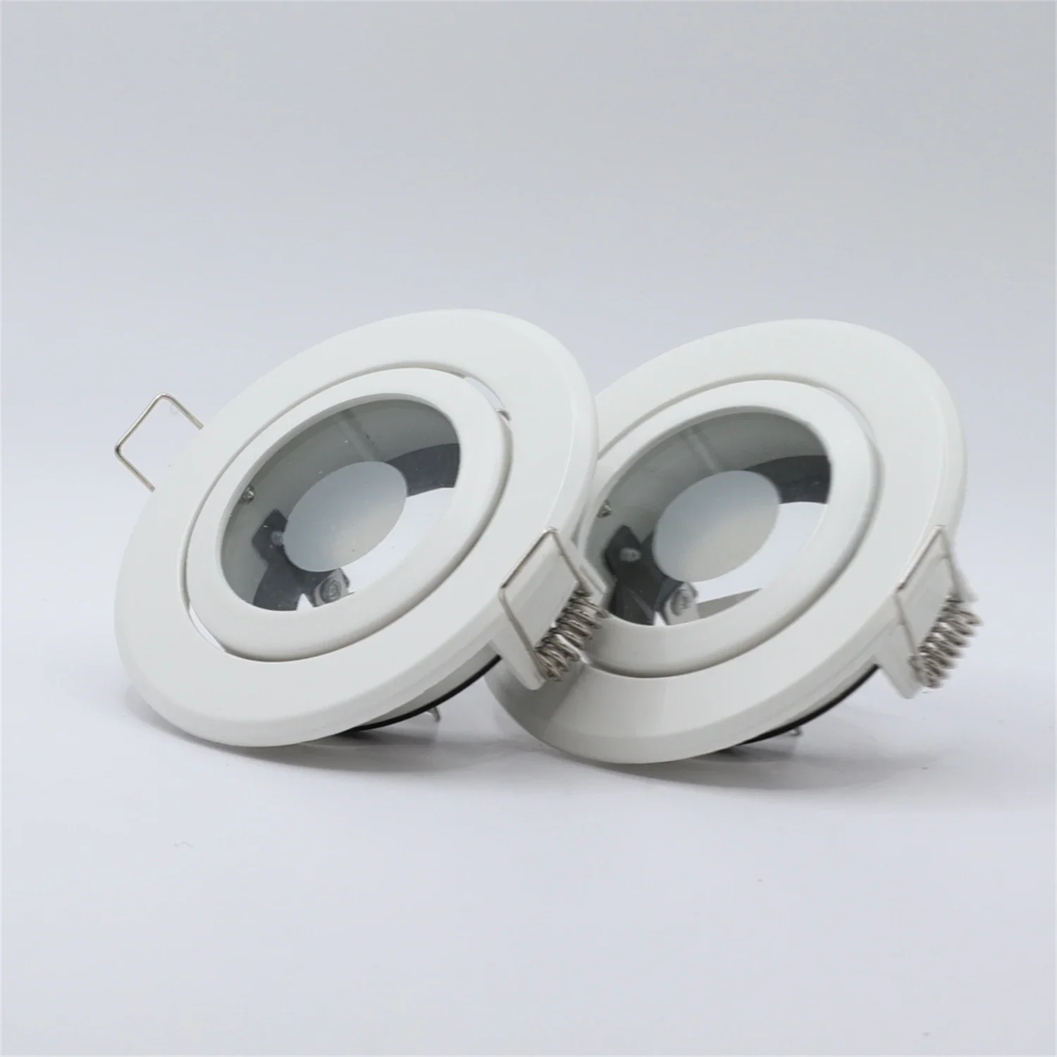 2pcs ป้องกันฝุ่น IP44 ไฟ LED กรอบ Spotlight กรอบยึด MR16 GU10 ฐานซ็อกเก็ตโคมไฟ