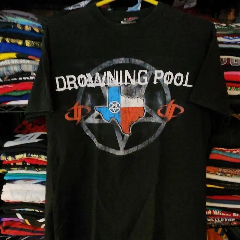 Vintage Drowning Pool Tour Giant Tag Made In USA M Black T Shirt