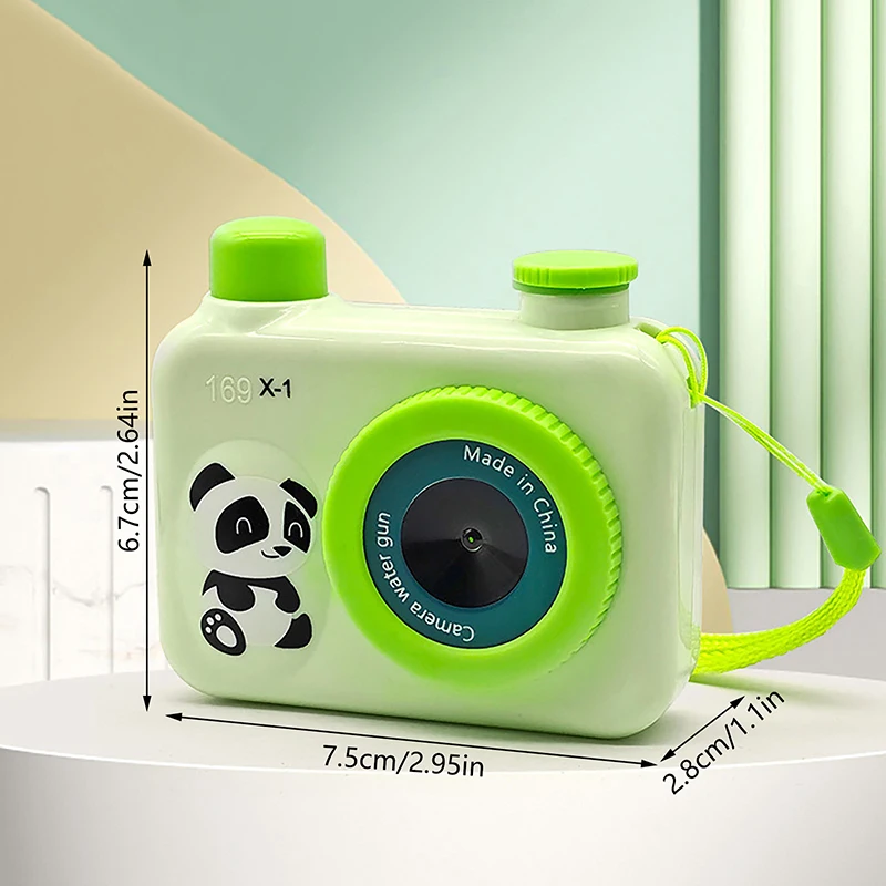 Jouet de pulvérisation d'eau avec caméra de dessin animé pour enfants ; Jeux d'été en plein air et cadeaux de fête sportive.