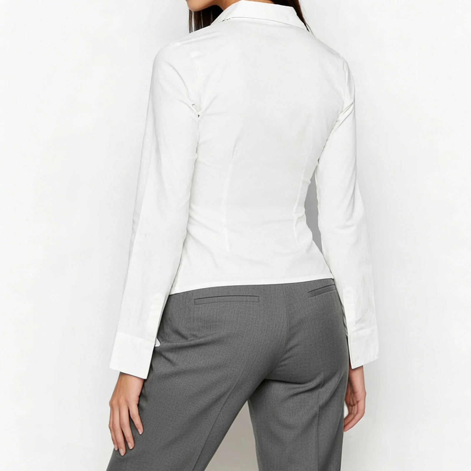 

Женские осенние приталенные блузки белого цвета с длинным рукавом, отложным воротником и застежкой на пуговицы