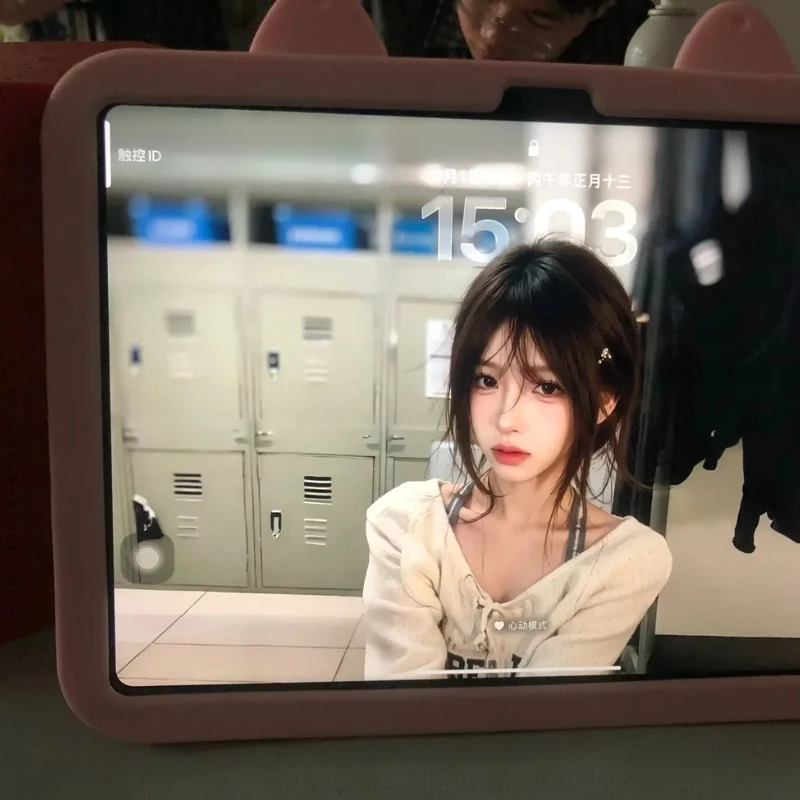 Cute Sanrio HelloKitty Silicone IPad Case for 11/9/Air5/6/7 with Kuromi My Melody and Cinnamoroll Kawaii Anime Holiday Gift view 6