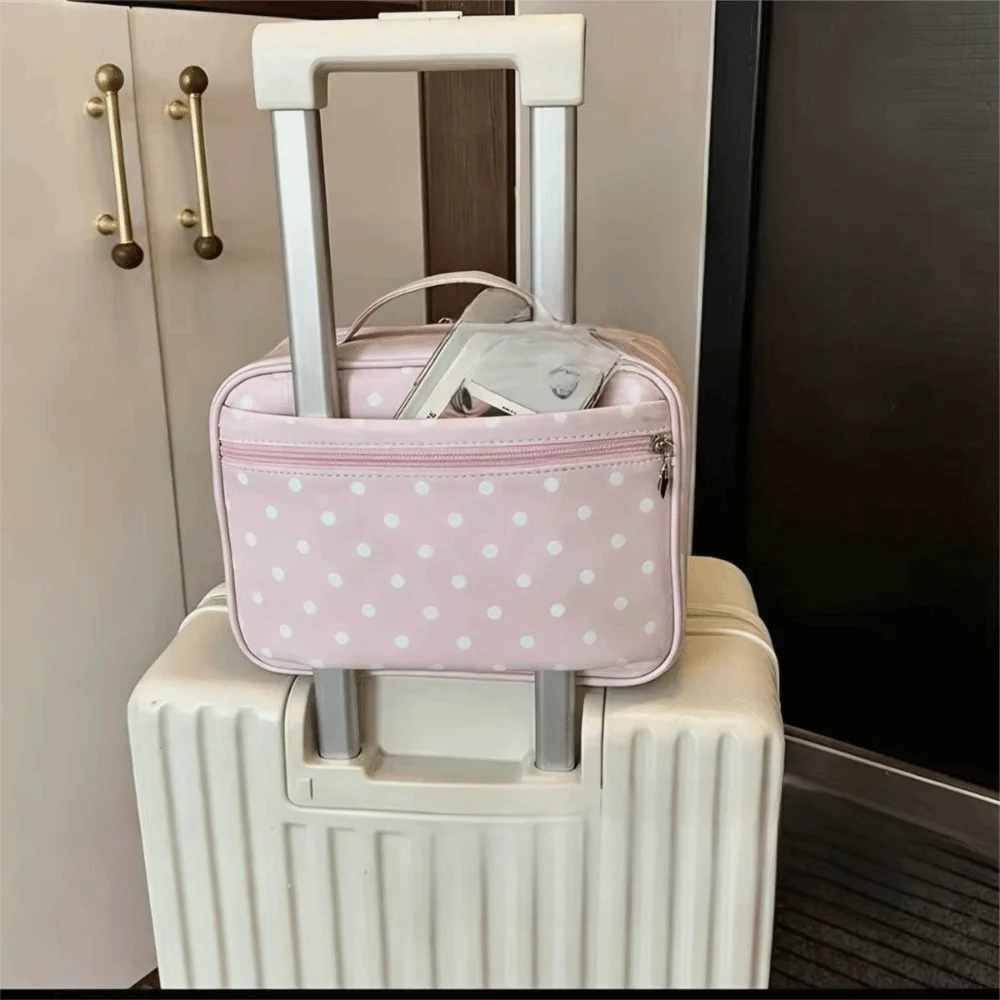 Large Capacity Handheld Makeup Bag PU Leather Sturdy Handle Portable Toiletry Pouch Waterproof Polka Dot Cosmetics Handbag