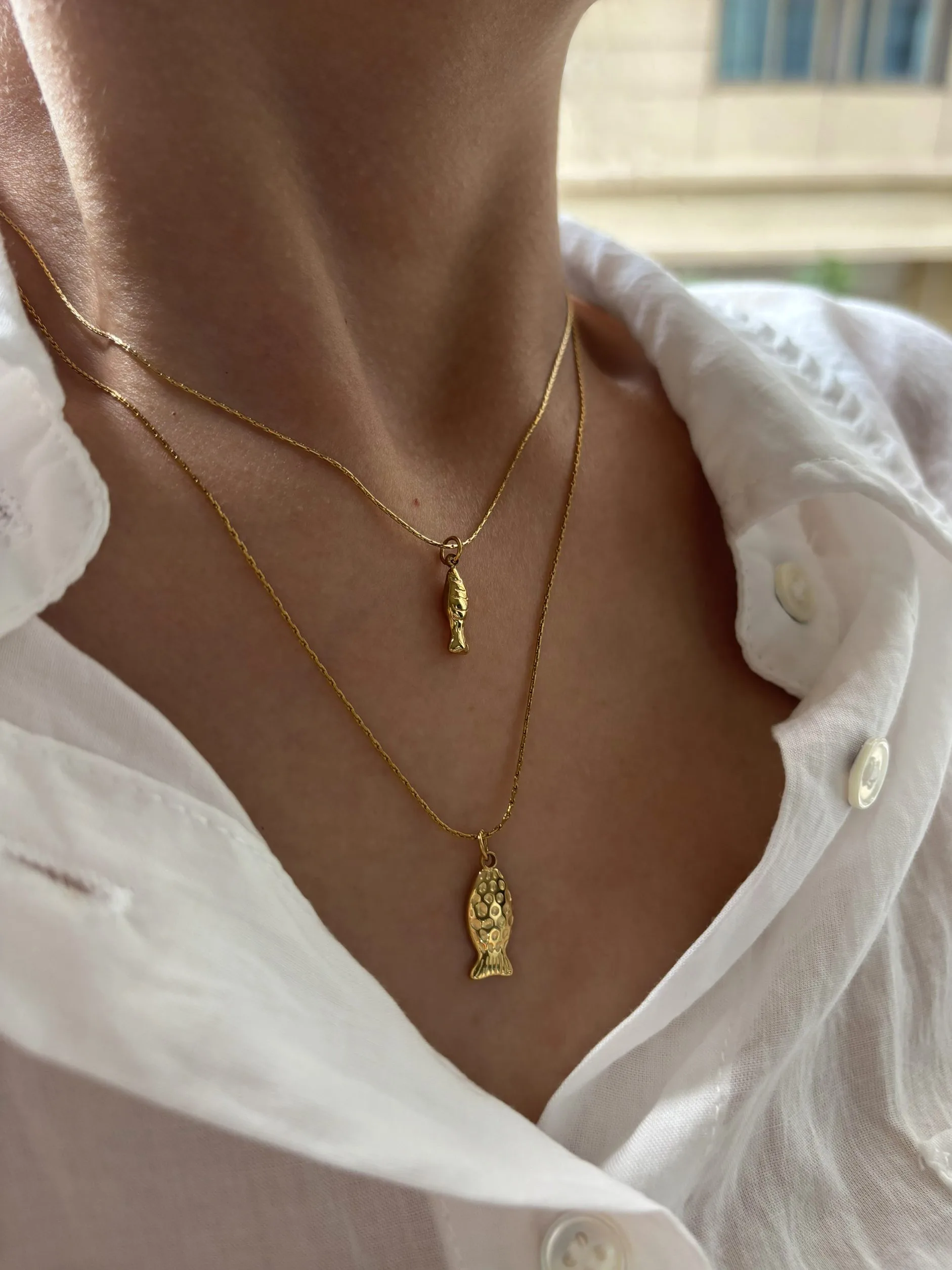 Peri'sbox 18K Gold-plated Cute Sparkly Exquisite Fish Shaped Pendant for Women Romantic Chic Daily Party Dating Jewelry Necklace