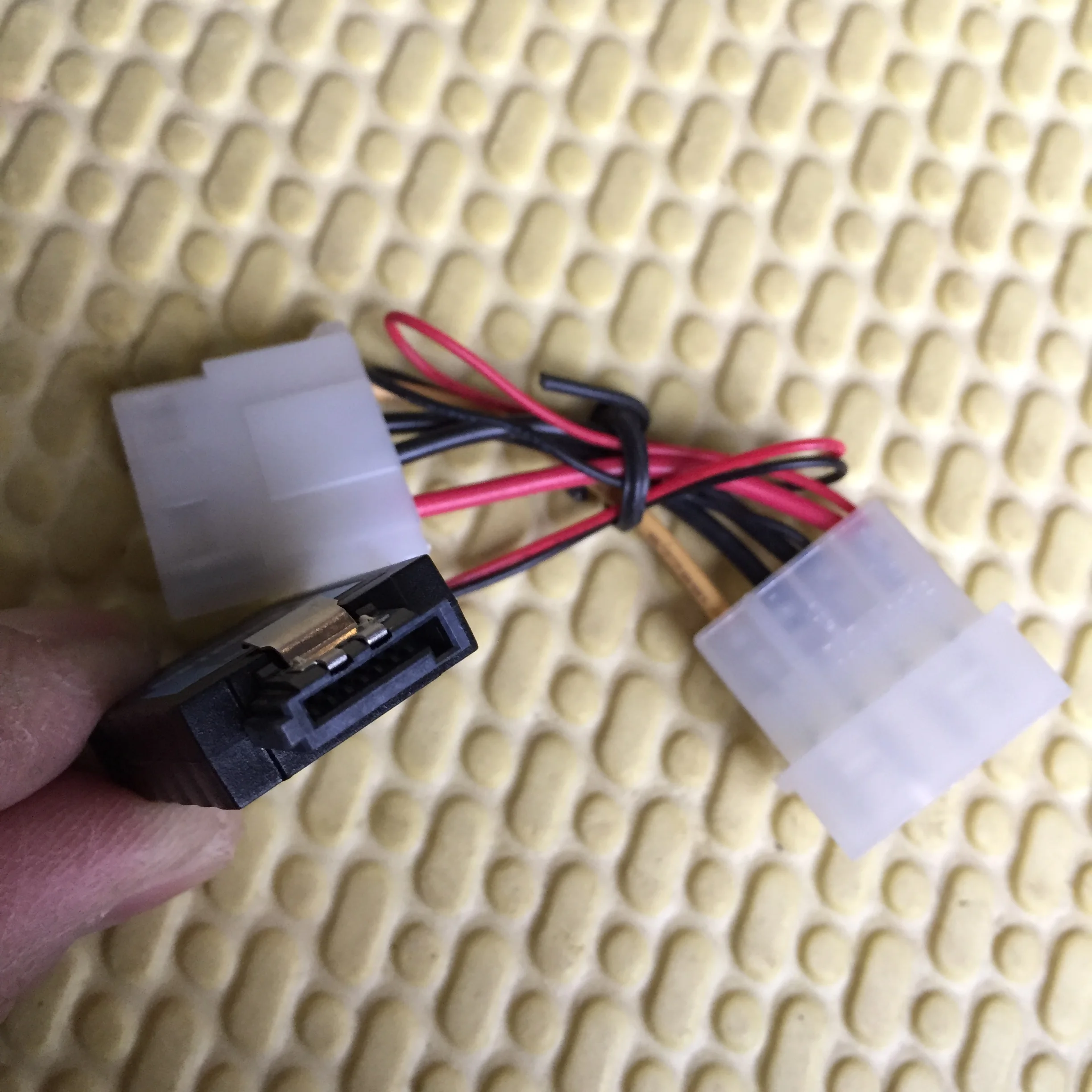 Inno-disk SATADOM 4GB DES9-04GT11C2S SLC Electronic Disk