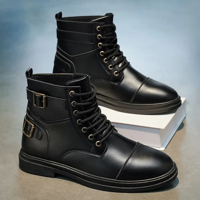 British Style Motorcycle Boots For Men Fashion Hasp Design Men's Biker Boots Classic Black Leather Ankle Boots Man Casual Boots