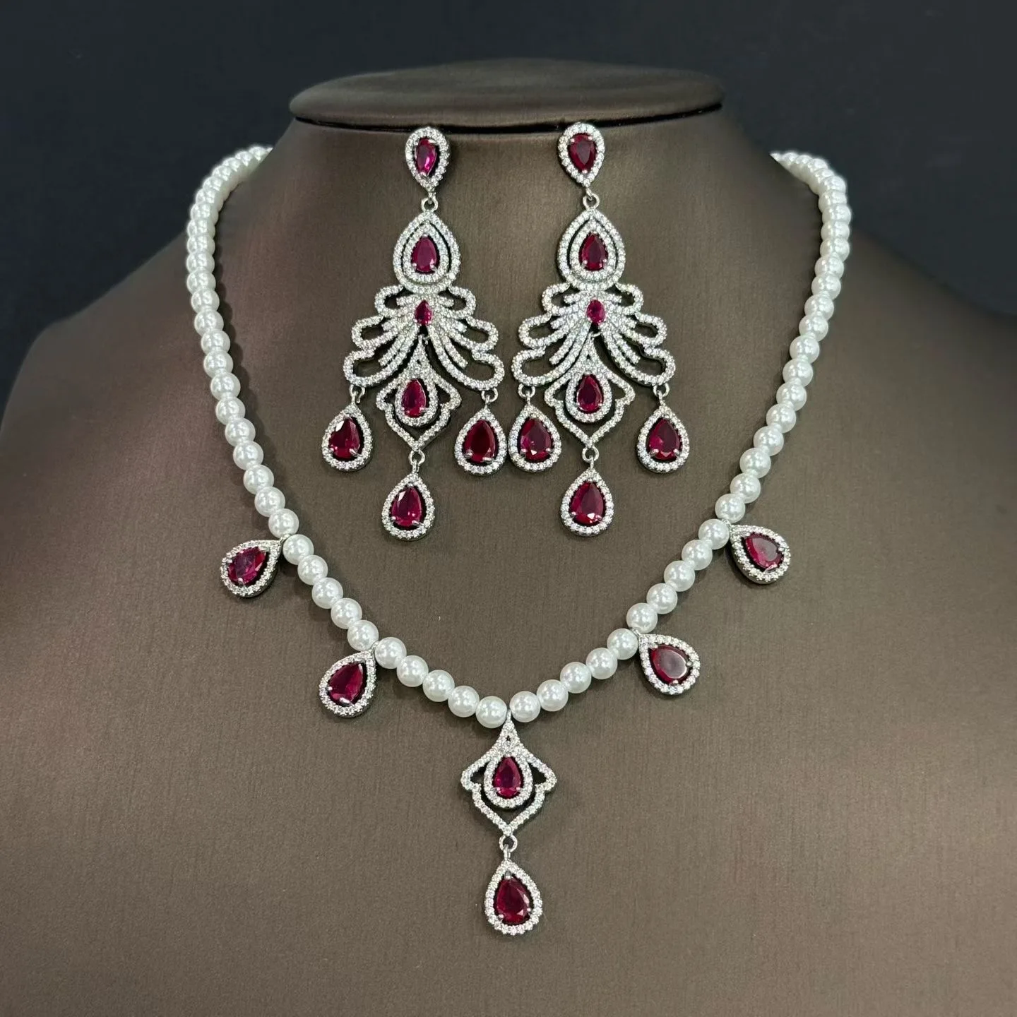 Women New water droplet zircon pearl tassel earring and necklace set