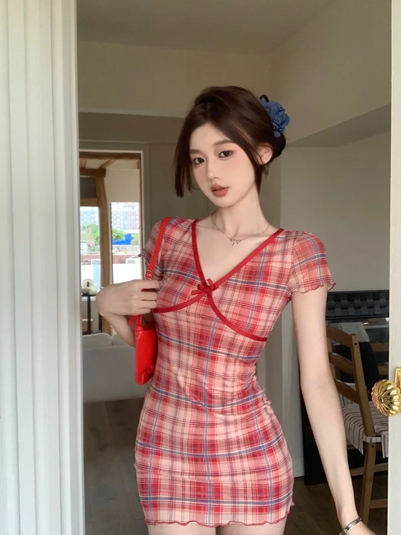 

Red Plaid ort Sve V-Ne Dr Женская зимняя сексуальная юбка Body ape Highlighting Low Chest ort Dr Casual Sle
