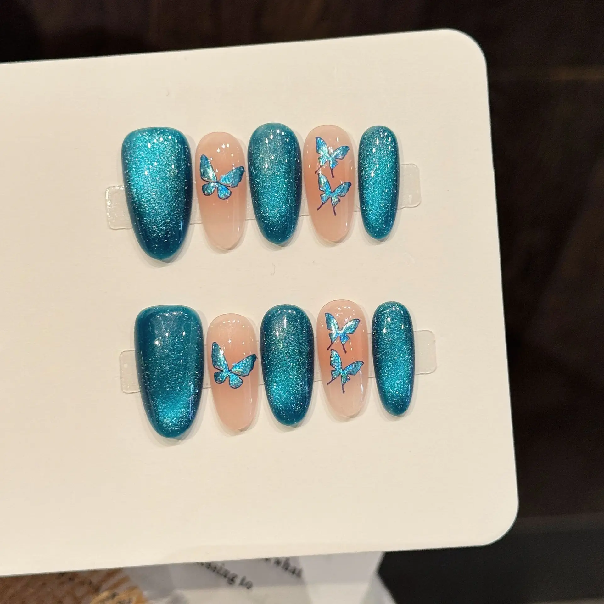 Imprensa feita à mão em unhas borboleta azul glitter cristal curto unhas falsas para mulheres menina wearable doce olho de gato unhas falsas dicas