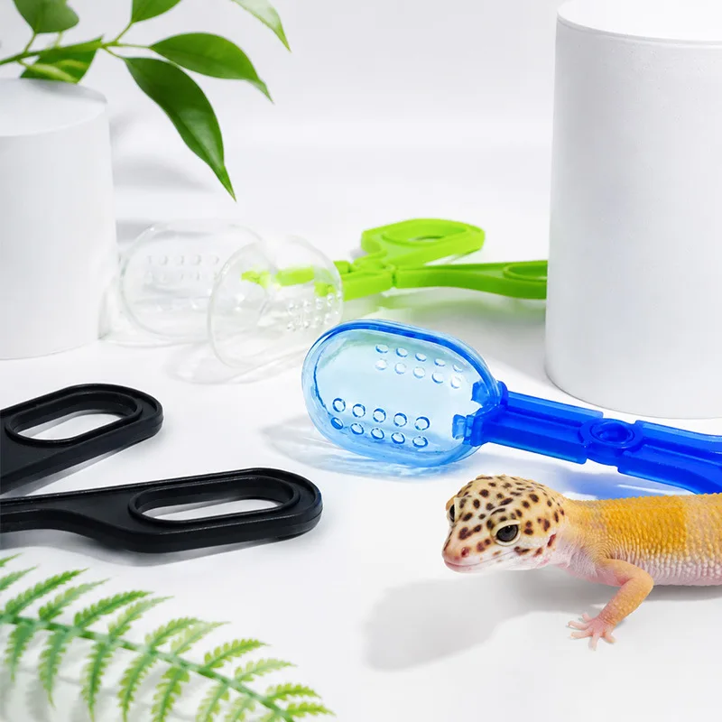 Bug Catcher Scissors Tong Clip Insect Picker Tool for Kids Outdoor Explorer Beach Shell Reptile Feeding