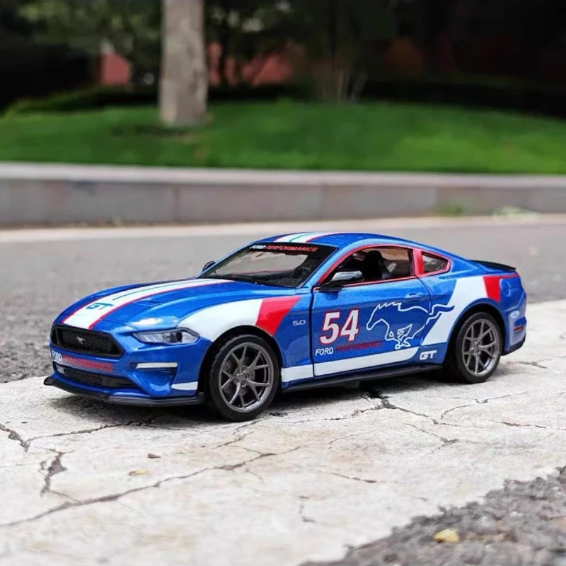 

1:34 Ford Mustang GT 2018 Muscle Car Alloy Car Die Cast Toy Car Model Sound and Light Children's Toy Collectibles Birthday gift
