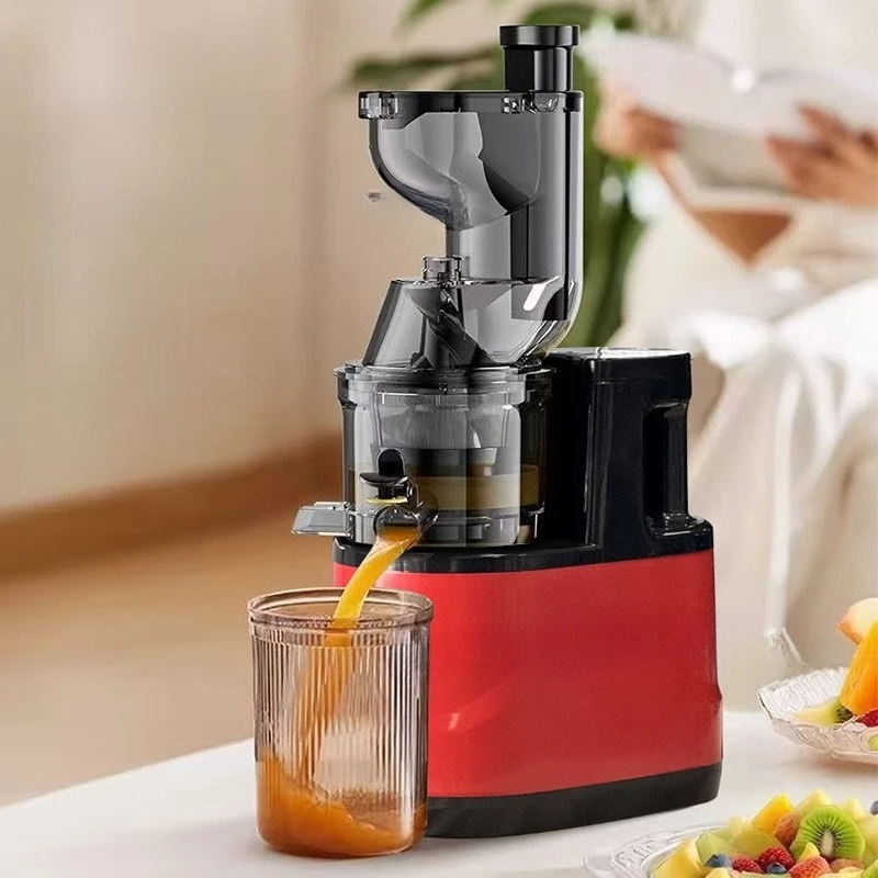 

The New Juicer Separates The Residue From The Juice. Small Household Automatic Juicer Stalls Commercial Juicer Juicer.