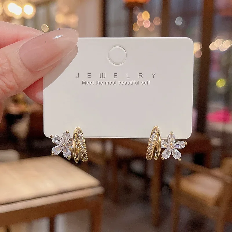 Fashion Crystal Square Flower Earrings Fashion Metal Women Classic Summer Zircon Elegant Female Delicate 2023 New Custom Jewelry