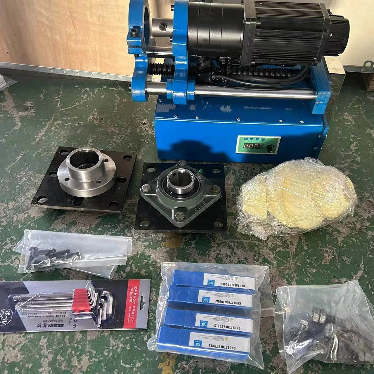 Portable Line Boring Machine 45-200mm Industrial Boring Machine with Automatic Feed for Construction Machinery Repair