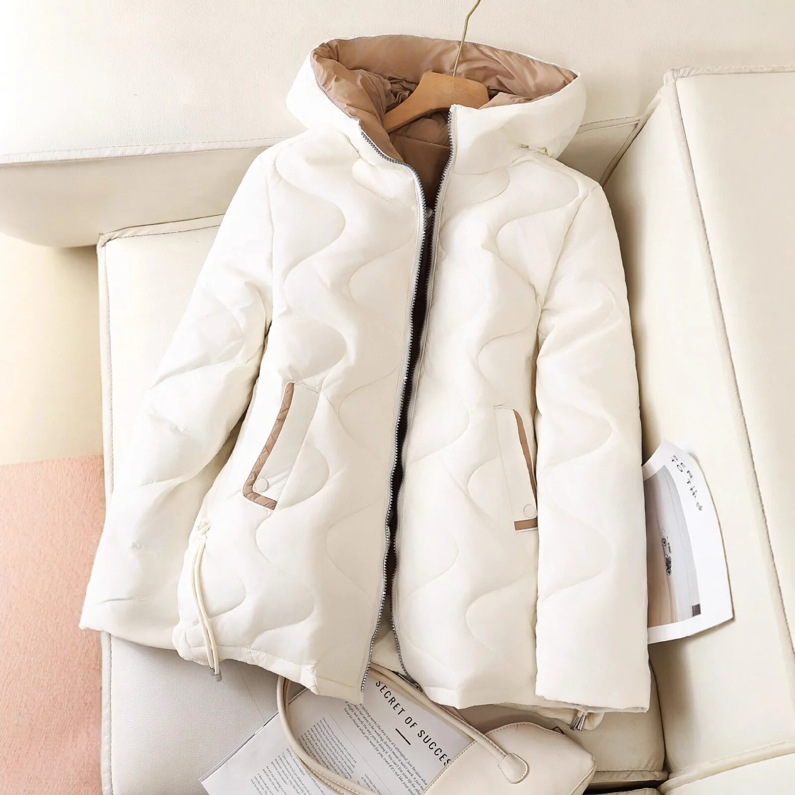 سترة نسائية خفيفة الوزن بقصة ضيقة مقاس كبير، تصميم طويل للغاية وحديث بدون علامة تجارية من ألياف البوليستر #2