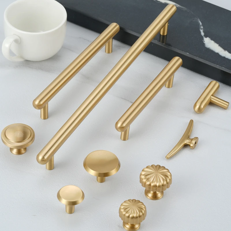 

Modern Style Solid Brass Handles for Furniture Golden Luxury Cabinet Knobs and Handles Wardrobes Drawer Shoe Cabinets Pulls