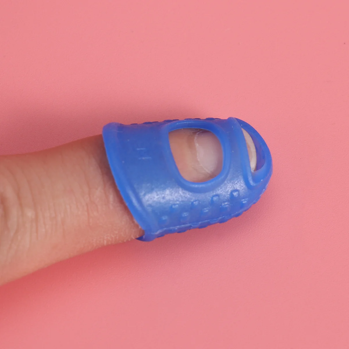 

3 pcs Silicone Finger Guard Non-Slip Anti-Scalding Fingertip Grips Dark Blue Size Flexible Finger Tip Protector For Counting