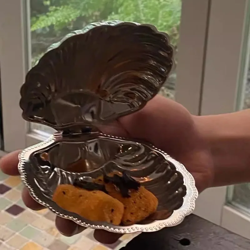 

French retro stainless steel shell butter box jewelry storage box ins medieval western food box