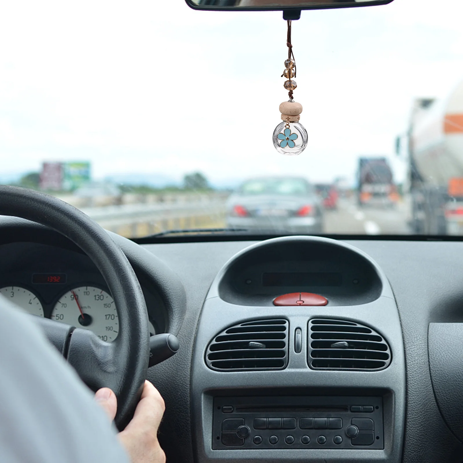 

1Pcs Creative Car Perfume Bottle Pendant 6ml Glass Design Colorful Fragrance Air Freshener Interior Decoration