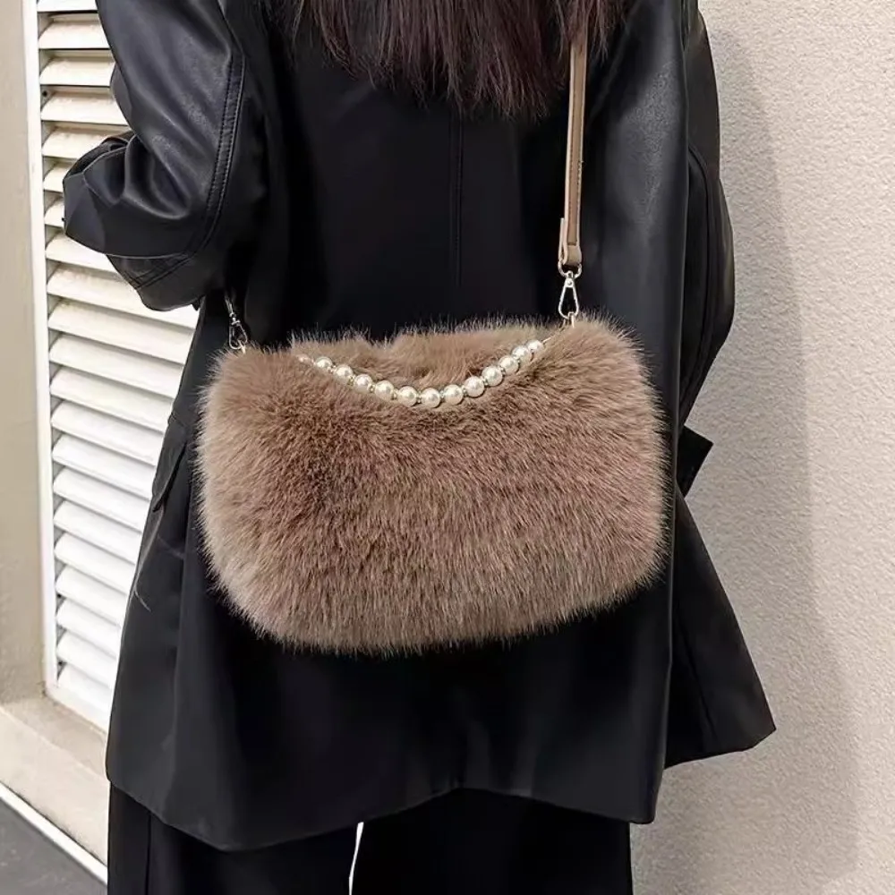 

Luxury Faux Fur Shoulder Bag Fluffy Solid Color Handbag Soft Zipper Crossbody Bag