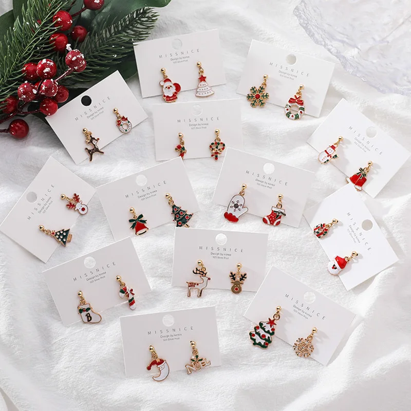 New Creative Christmas Stud Earrings For Women Snowflake Santa Claus Christmas Tree Snowman Asymmetry Earring New Year Jewelry