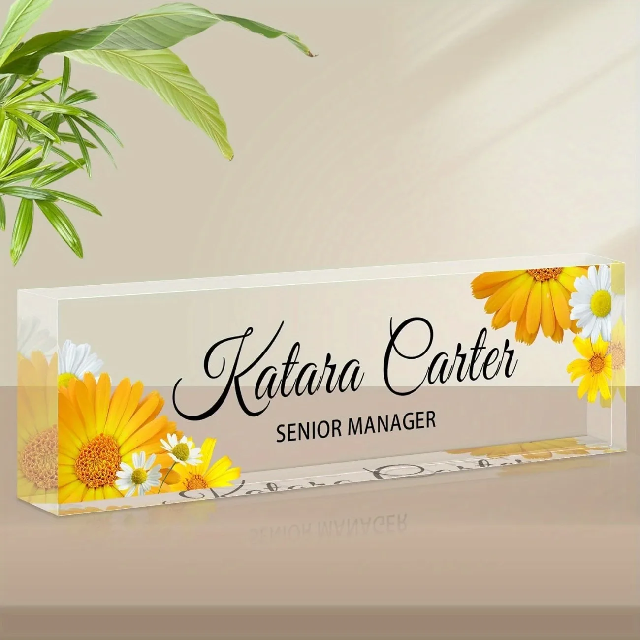 Personalisiertes Acryl-Schreibtisch-Namensschild mit Sonnenblumen-Blumendesign Büro- & Raumdekoration (Nur Dekoration)