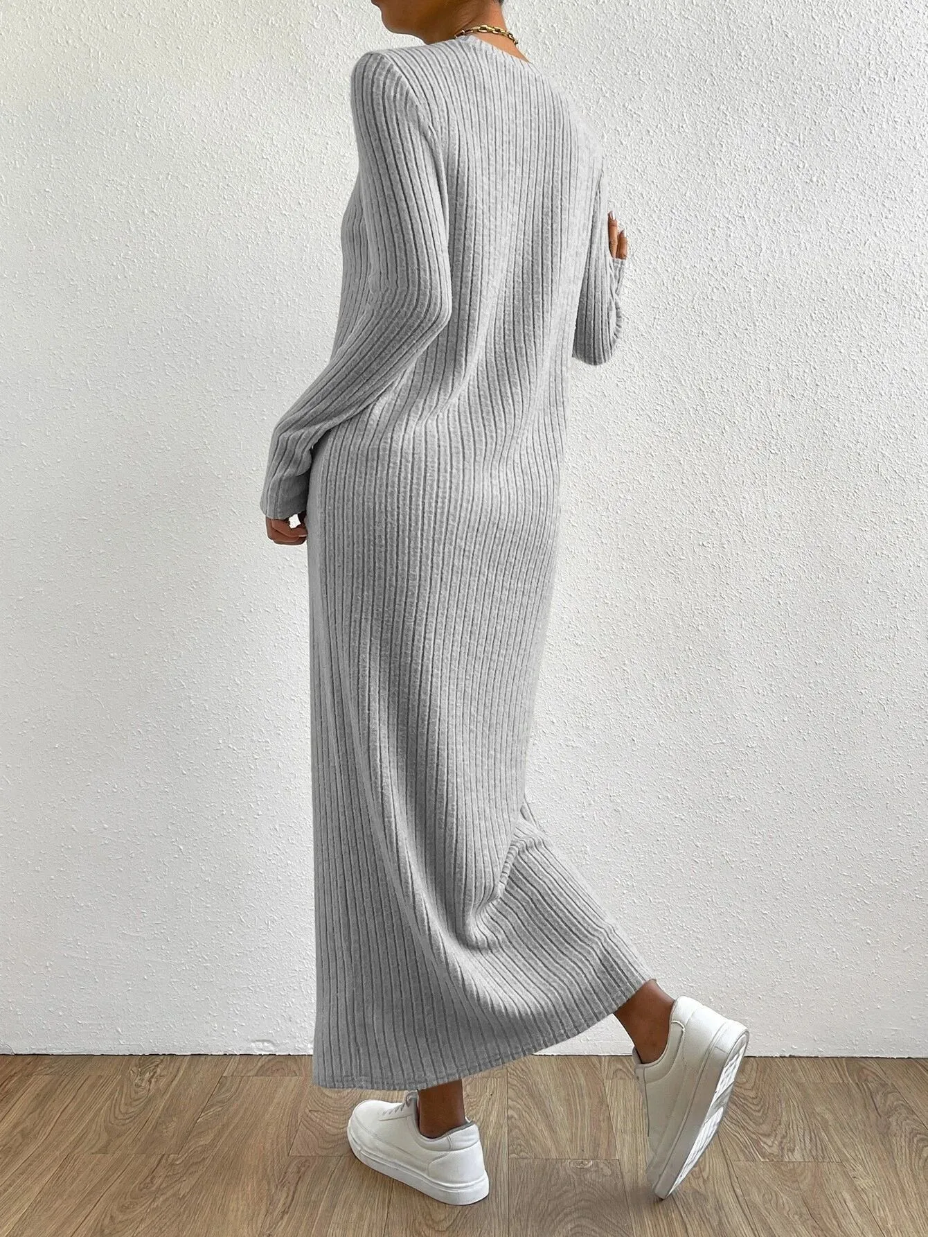 Elegant ribbed long sleeve slim fit dress - Round neck, solid color, polyester - For casual everyday wear