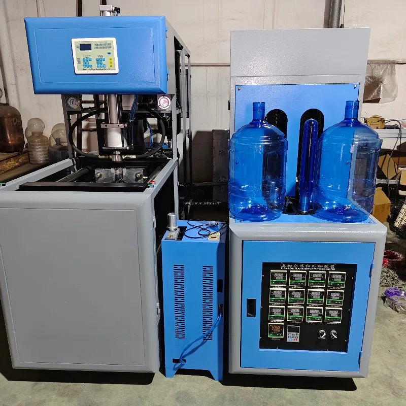 Automatic Core Blow Molding Machine, High Quality & Eco-friendly PET Equipment for Juice and Sports Drink Bottles
